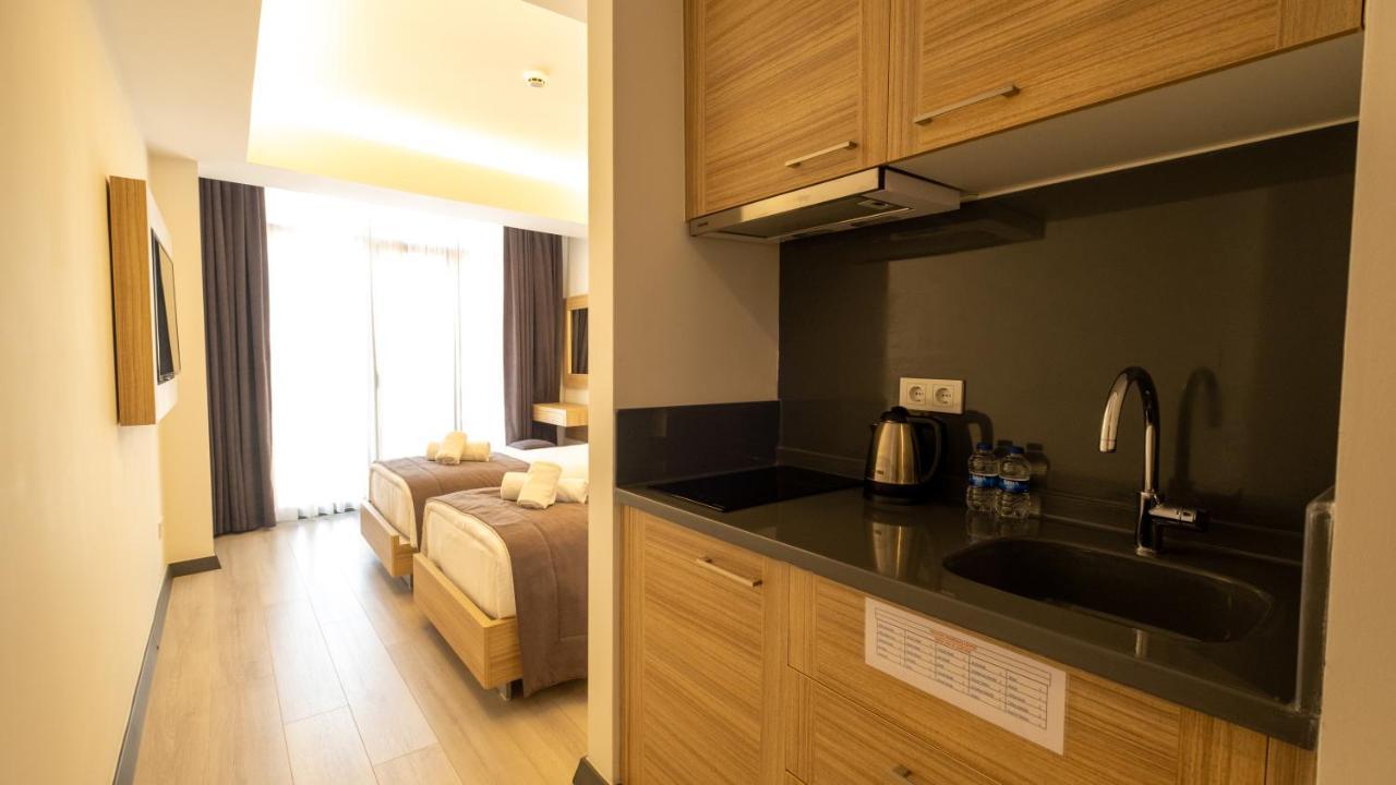 Aparthotel Alesta Midtown Fethiye Esterno foto