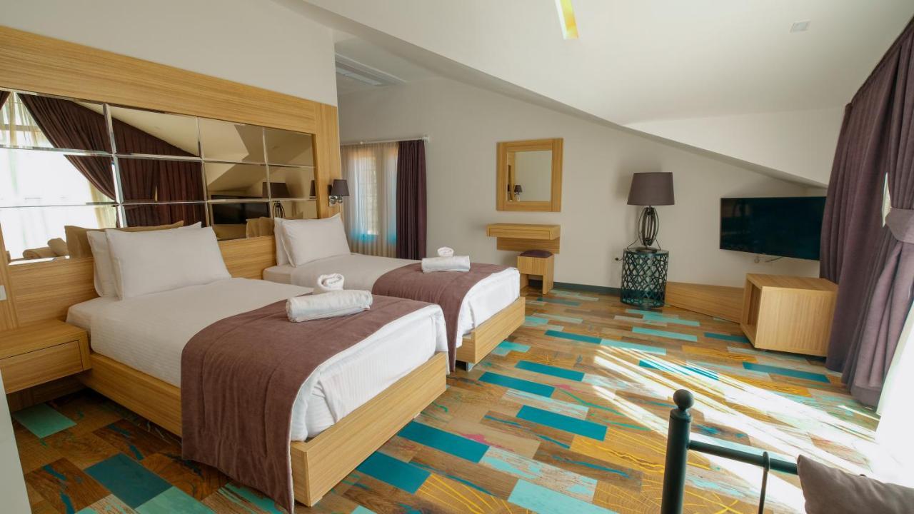 Aparthotel Alesta Midtown Fethiye Esterno foto