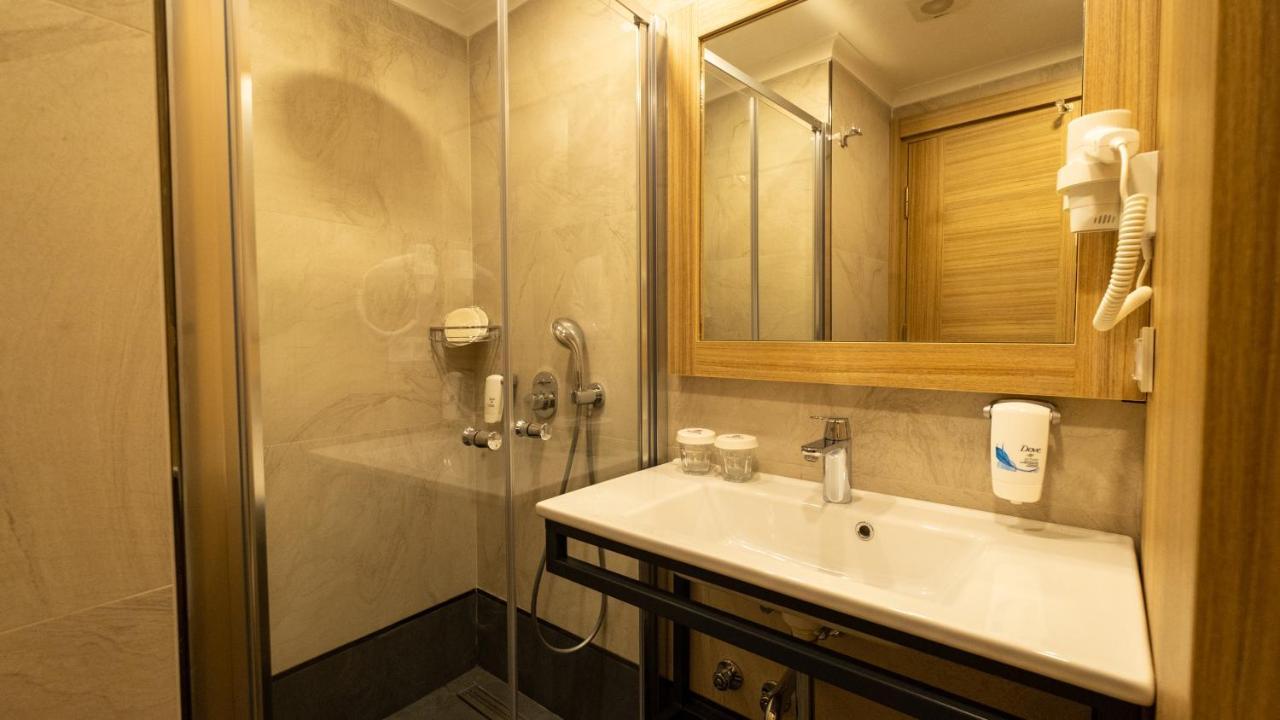 Aparthotel Alesta Midtown Fethiye Esterno foto