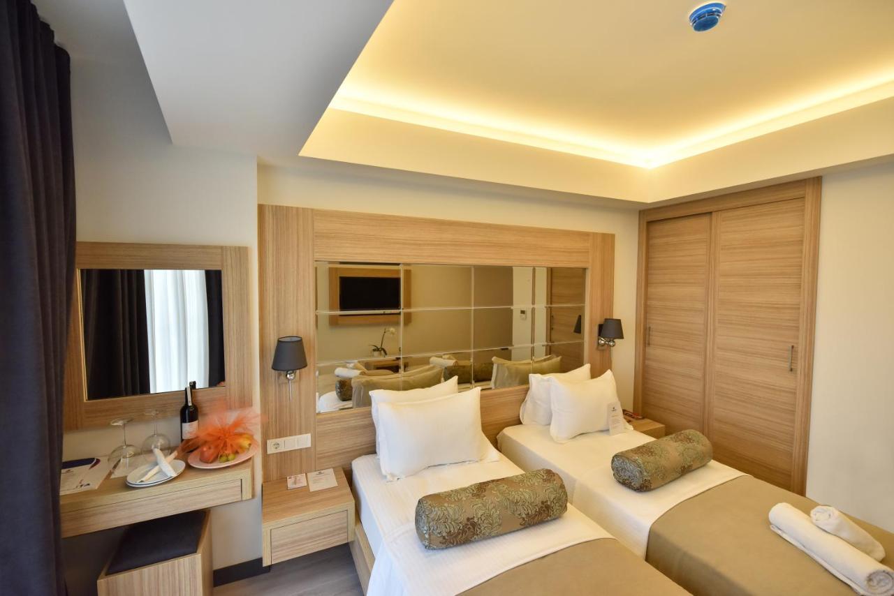 Aparthotel Alesta Midtown Fethiye Esterno foto